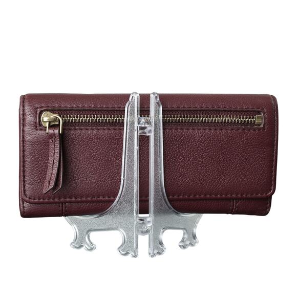 Women's Maroon/Burgondy Leather Fossil Wallet - 7.5L x 3.5W x 1D - Picture 2 of 5